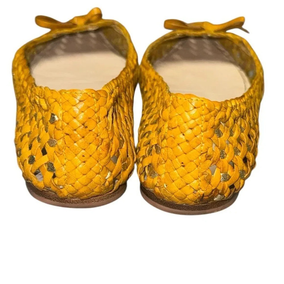 Authentic PRADA Calzature Donna woven leather slip-on pointed toe flats - Picture 5 of 8